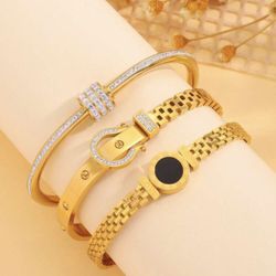 Bracelets & Bangles Set 