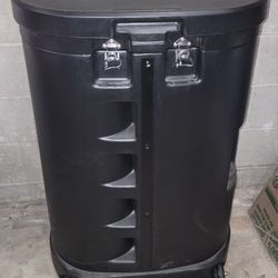 Large Rolling Bin With Lid
