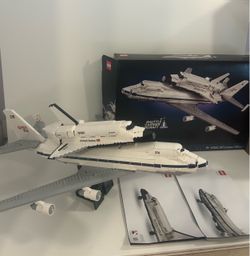 Lego Shuttle Carrier Aircraft (10360) USED