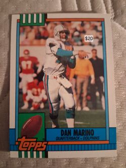 FOOTBALL CARDS COLLECTIBLE