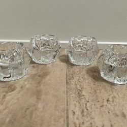 Set of 4  Clear Crystal/Glass Candle Holders Reversable for Tealight/Candlesticks