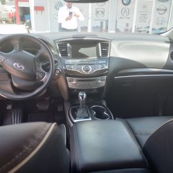 Infiniti Q60