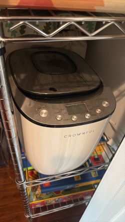 Bread making machine