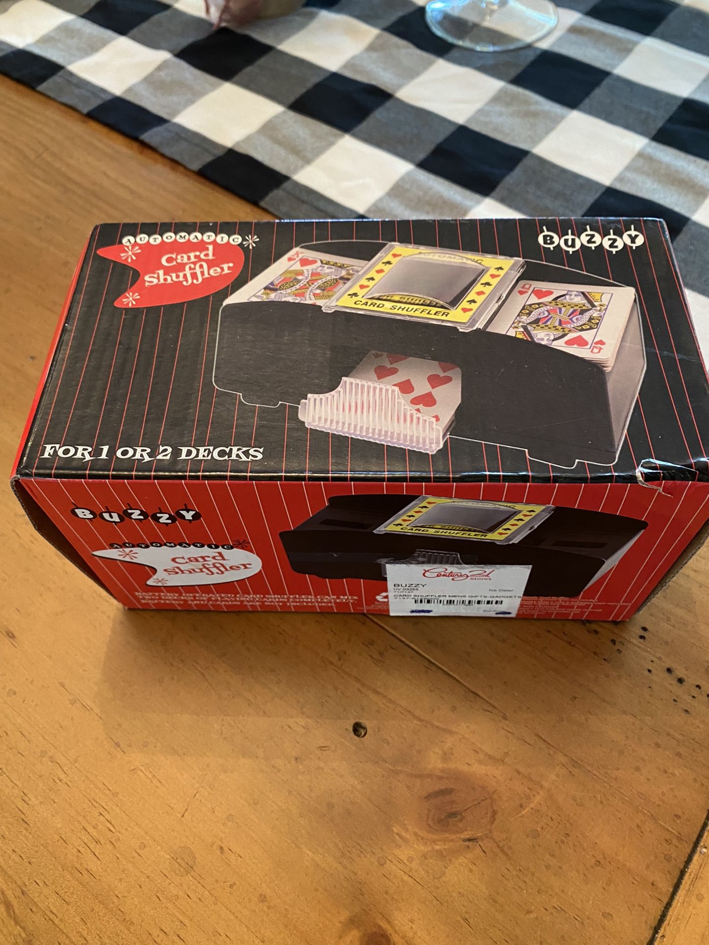 BRAND NEW AUTOMATIC CARD SHUFFLER