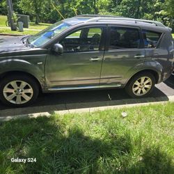 Mitsubishi Outlander for Parts 