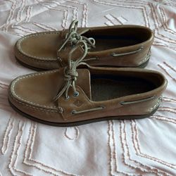 Men Sperrys
