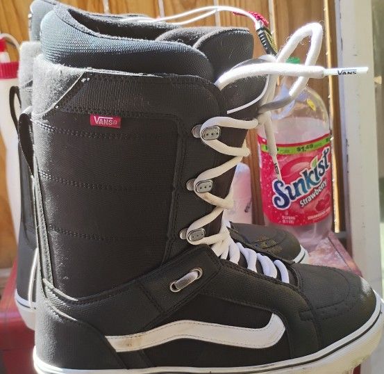 Snow Boots