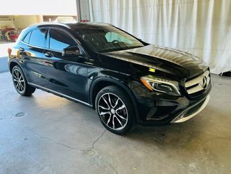 2016 Mercedes-Benz GLA