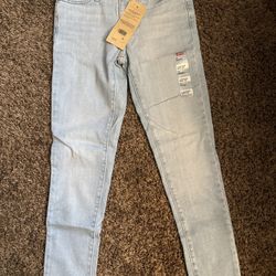 Levi's® Women's 711™M Mid-Rise Skinny Jeans - Soho Climb 25