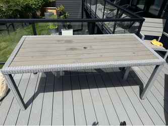 Outdoor table