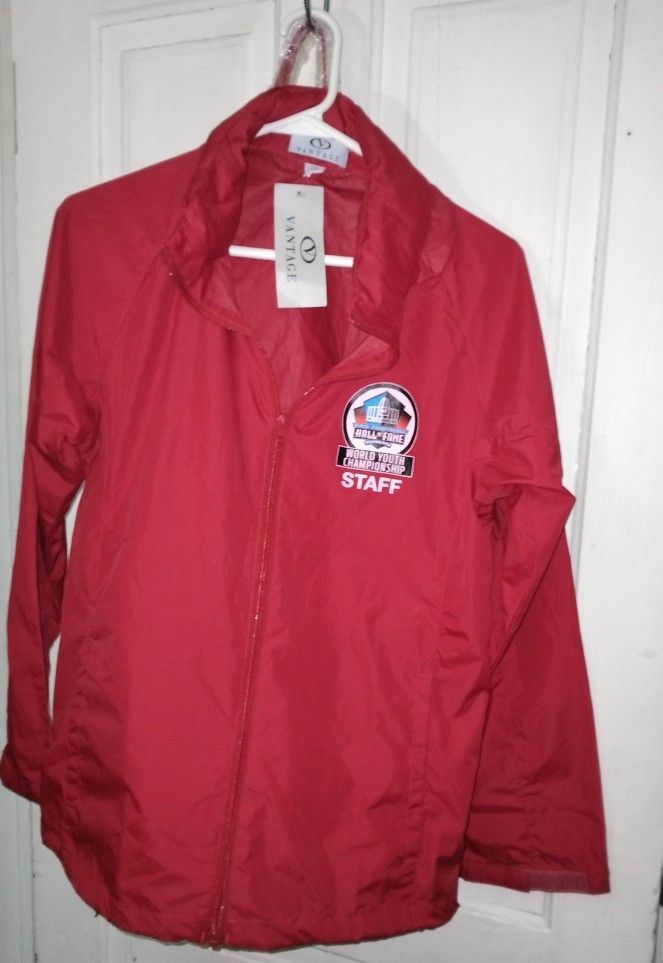HALL OF FAME ( STAFF) WINDBREAKER W/ HOOD IN COLLAR ( NEW)