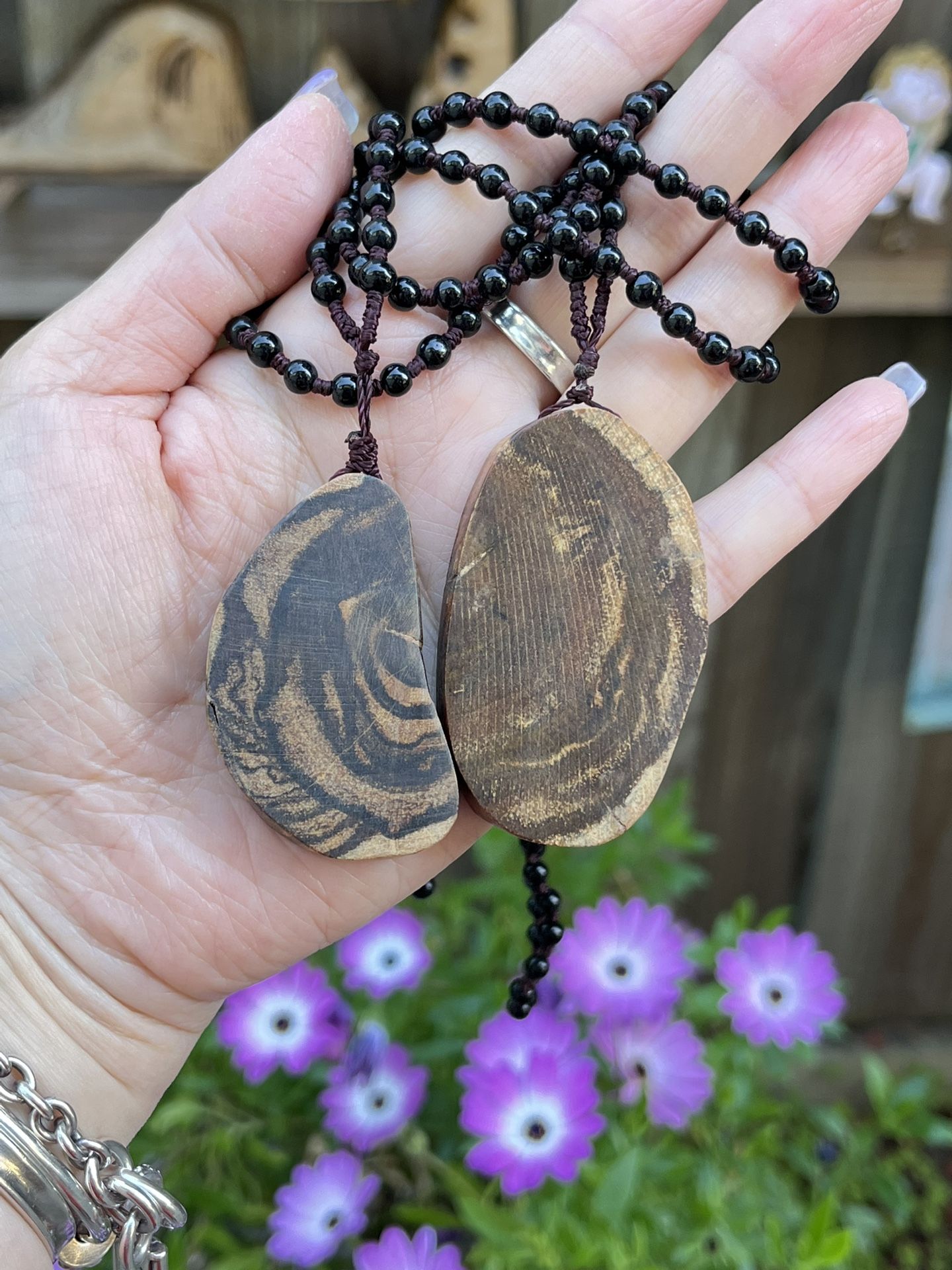 Natural Hua Qinan wood pendants/charm necklace