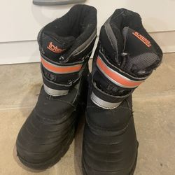 Totes Kids Black Winter Snow Boots Sz 13