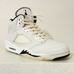 Jordan 5 Retro SE Sail/LT Orewood Brown Size: 8.5 Men’s (BRAND NEW)