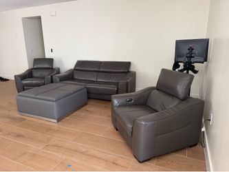 European Leather Living Room Set – Power Recliners with USB Chargers, Storage Ottoman & Sleeper Sofa – Excellent Condition