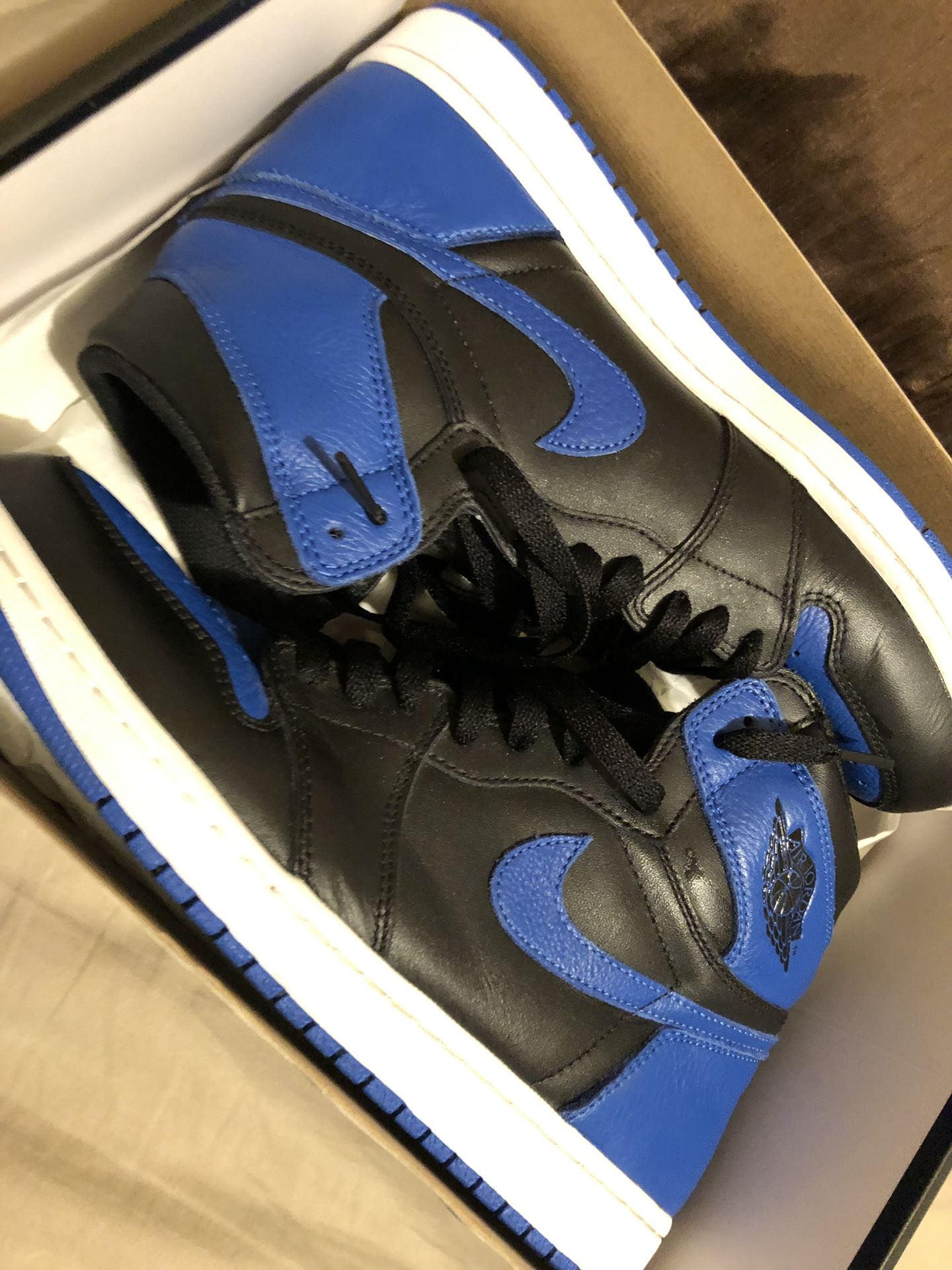 Jordan 1 size 10.5