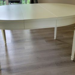 Pottery Barn Round Extendable Dining Table - Gently Used!