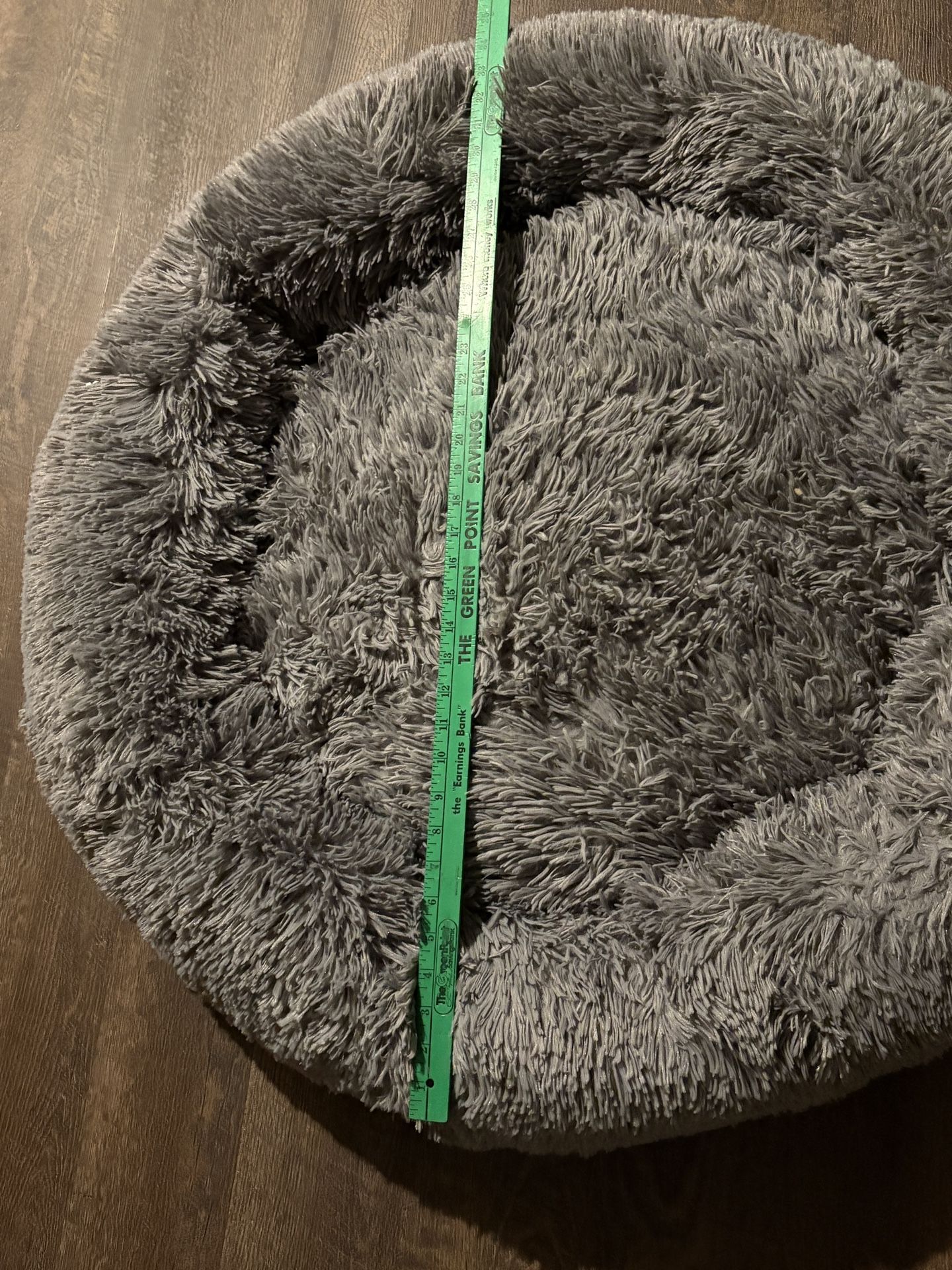 Xtra Large Round Fluffy Gray Calming Donut Dog Bed