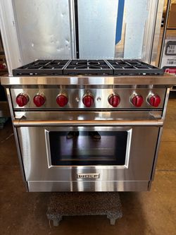 🔥 WOLF 36” PROFESSIONAL GAS RANGE – 6 BURNERS – $6,500 🔥