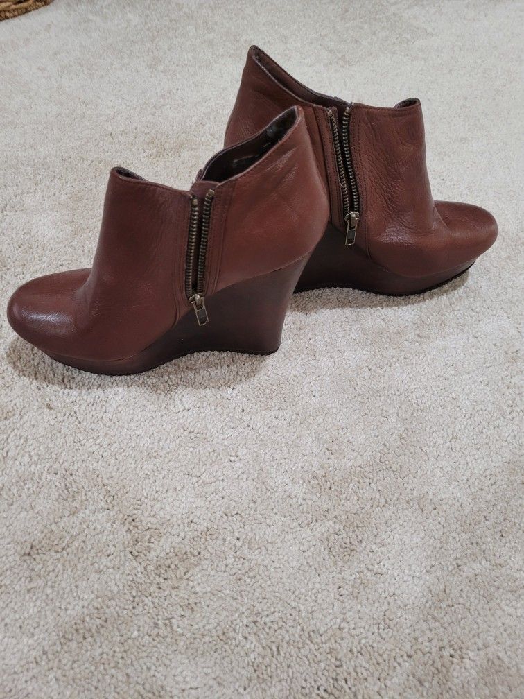 Leather Bootie