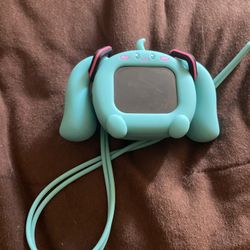 Hatsune Miku interactive case & Earbuds