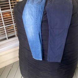 Huge Bag Couch Plus 2 Pair 38x30 Skinny  Jeans