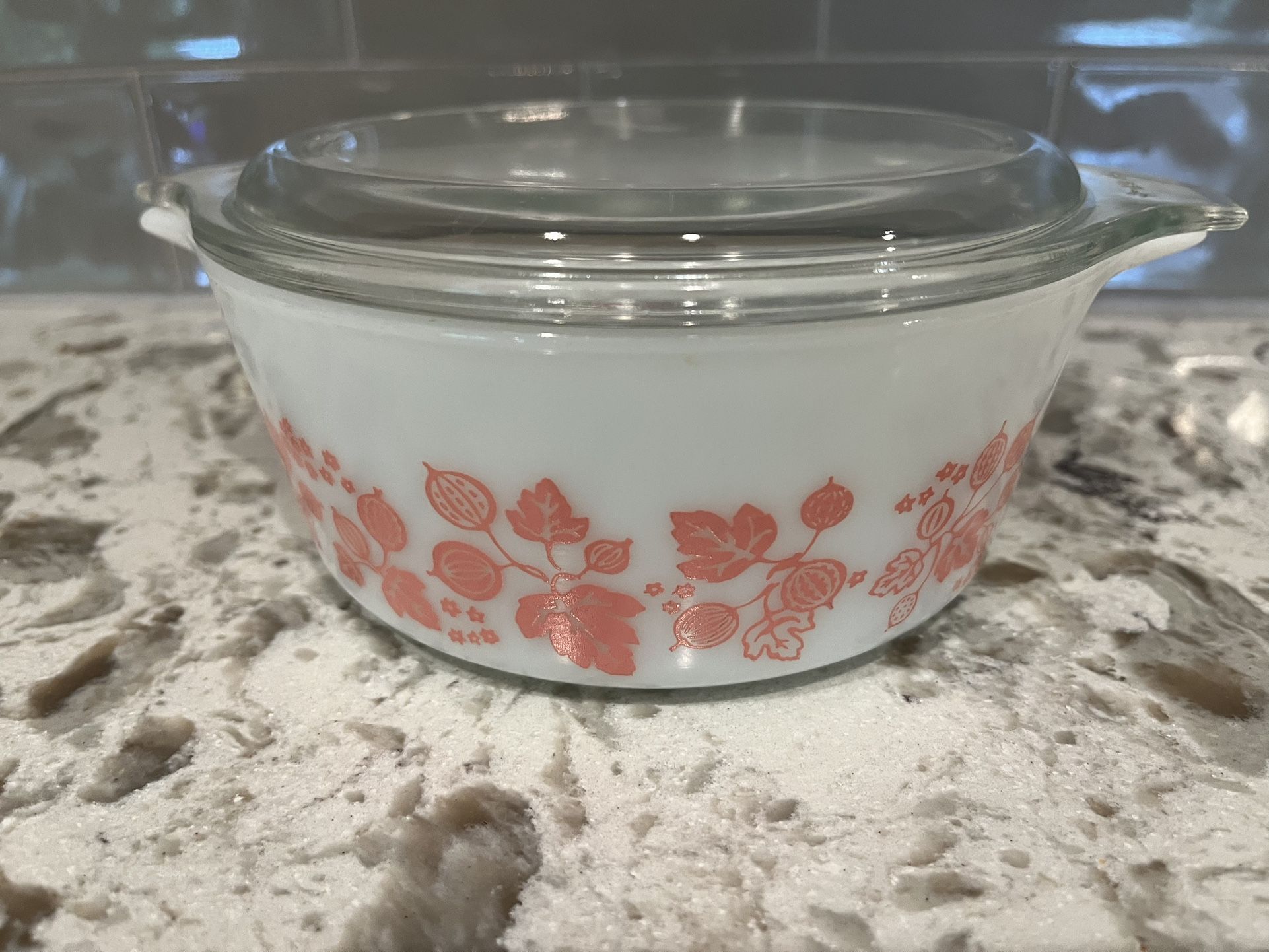 Pyrex Gooseberry Bowl And Lid