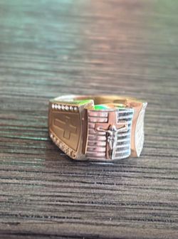 14k gold ring