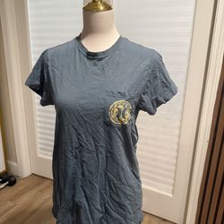 Hurley shirt ( size M)