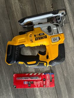 Dewalt jigsaw brushless with extra blade