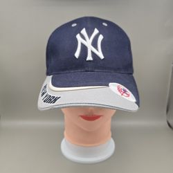 MLB Genuine Merchandise By T.E.I New York Yankees Adjustable Hat