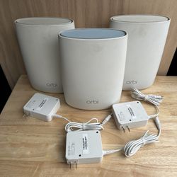 Netgear Orbi Router RBR50 & 2 RB550 Satellites Mesh System