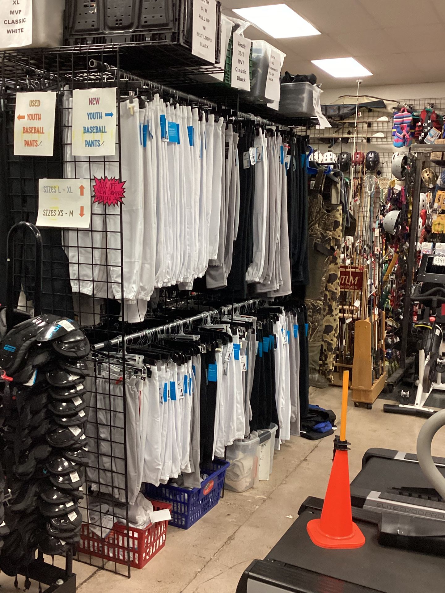 Great Selection Of New And Used Baseball and Softball Pants, Socks, Belts !! (READ DESCRIPTION)