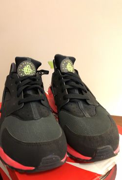 Nike Air Huarache Hyper Punch CW Size 11.5 Men s for Sale in Suwanee GA OfferUp