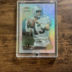 Lot Of  4 Football Cards