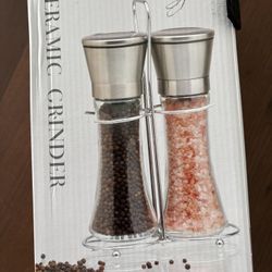 Salt And Pepper Shaker 