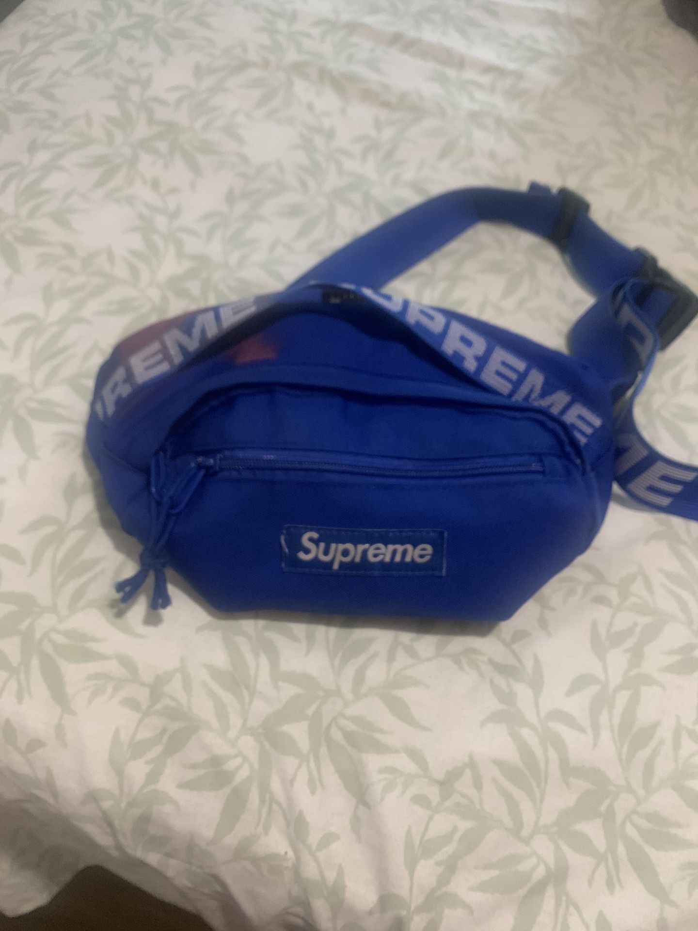 Supreme Fanny Pack 