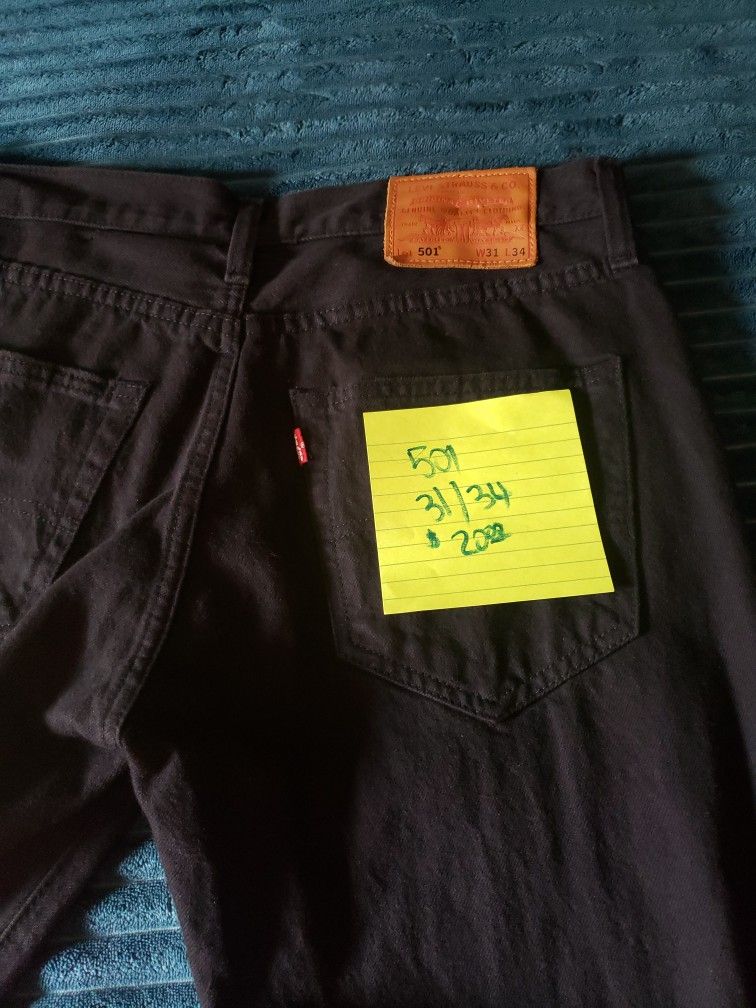 Levis Black New