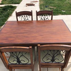 7 Piece “Real” Wood Dining Room Table Pick-up Only!!!!