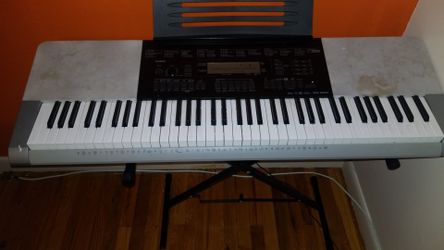 Casio WK 220 Piano with stand for Sale in The Bronx NY OfferUp