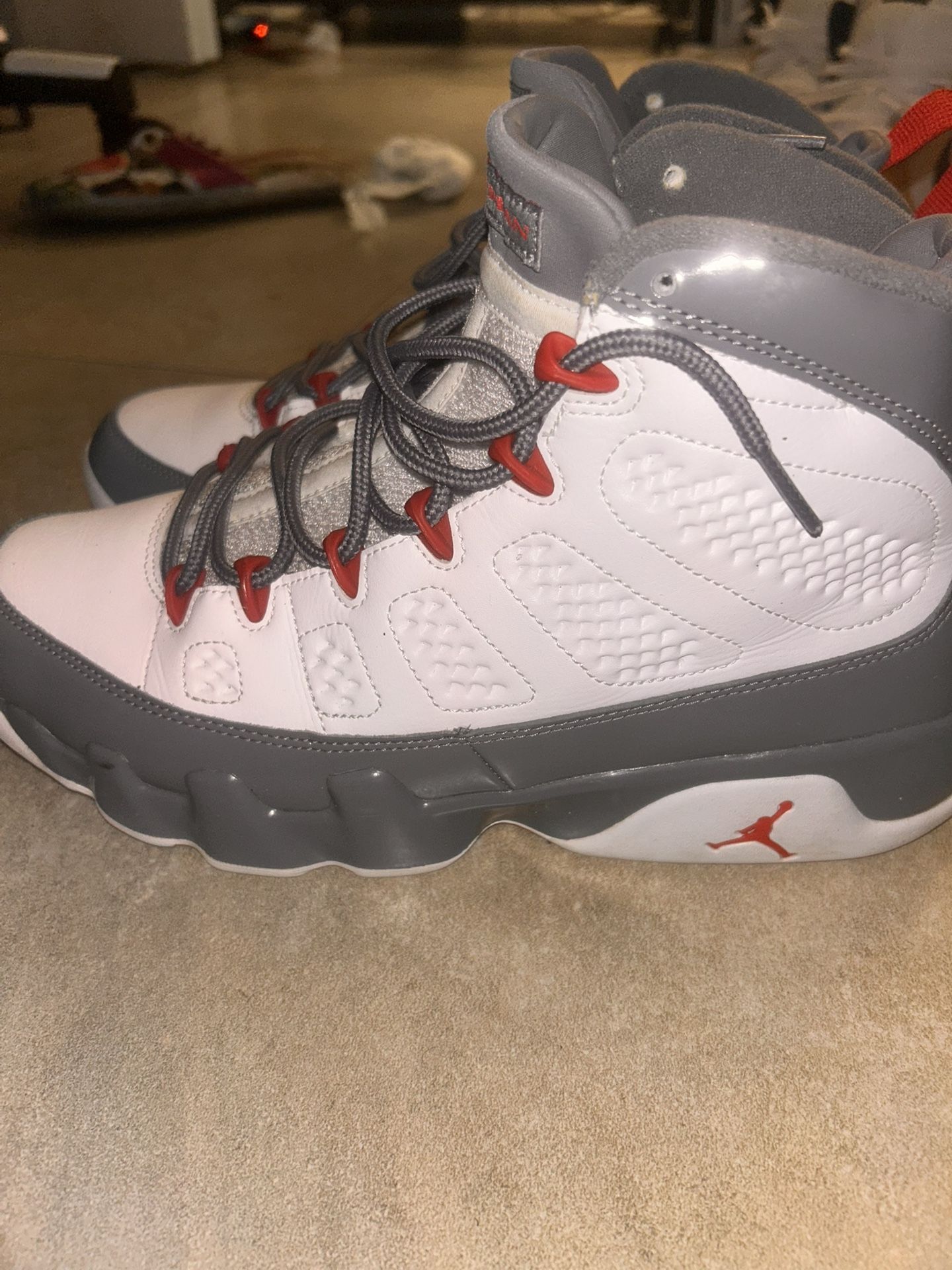 Retro air Jordan 9s