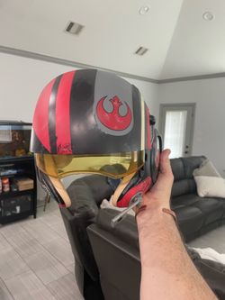 Star Wars Poe Dameron Flight Helmet