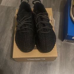 Adidas Yeezy 350 Bred