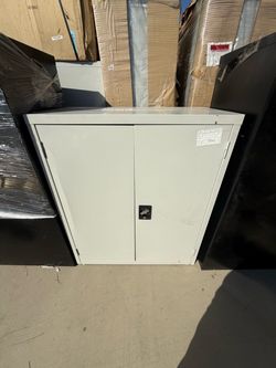 Metal Storage Cabinet with Locking Doors