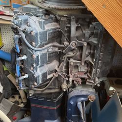V6 Venture Outboard Motor