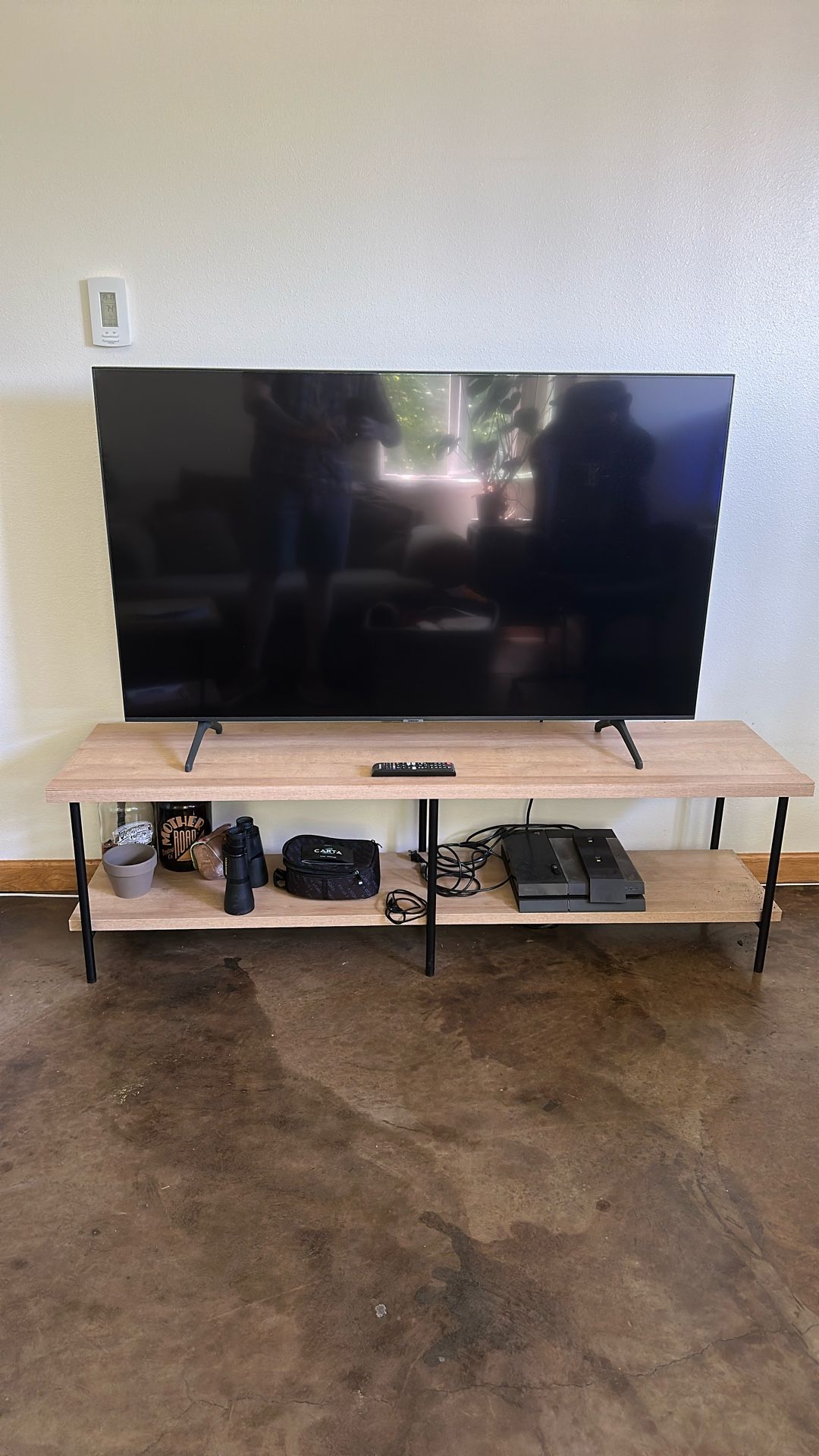 Smart TV - 55in Samsung
