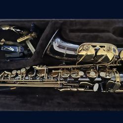 Saxophones, Guitars 