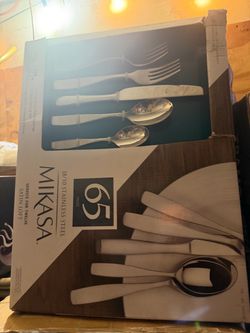 Mikasa Satin Loft 65-Piece Flatware Set