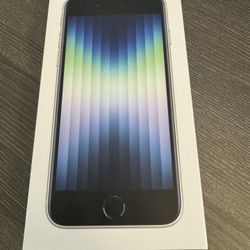 *** NEW - In The Box *** - Unused - Unlocked iPhone SE 3rd Gen - Starlight 128gb