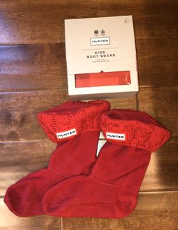 Hunter Girls L (tall boot size 1-3) red cable knit boot socks